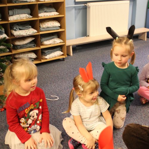 Čert, Mikuláš a anděl ve školce