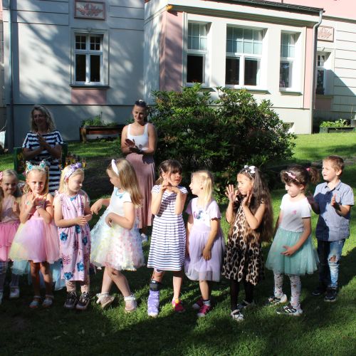 <br />
<b>Notice</b>:  Undefined index: name in <b>/home/zskrasnalipa.cz/vendor/vrana/notorm/NotORM/Row.php</b> on line <b>166</b><br />
