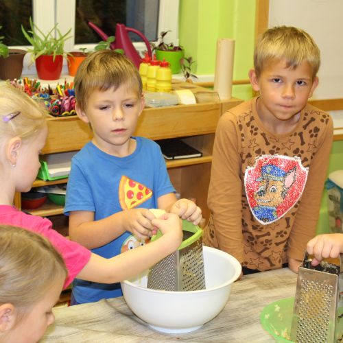 <br />
<b>Notice</b>:  Undefined index: name in <b>/home/zskrasnalipa.cz/vendor/vrana/notorm/NotORM/Row.php</b> on line <b>166</b><br />
