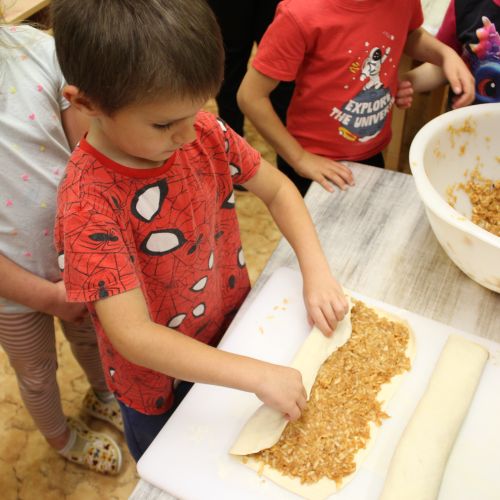 <br />
<b>Notice</b>:  Undefined index: name in <b>/home/zskrasnalipa.cz/vendor/vrana/notorm/NotORM/Row.php</b> on line <b>166</b><br />
