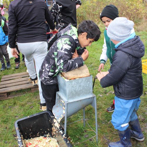 <br />
<b>Notice</b>:  Undefined index: name in <b>/home/zskrasnalipa.cz/vendor/vrana/notorm/NotORM/Row.php</b> on line <b>166</b><br />
