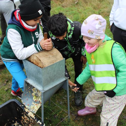 <br />
<b>Notice</b>:  Undefined index: name in <b>/home/zskrasnalipa.cz/vendor/vrana/notorm/NotORM/Row.php</b> on line <b>166</b><br />
