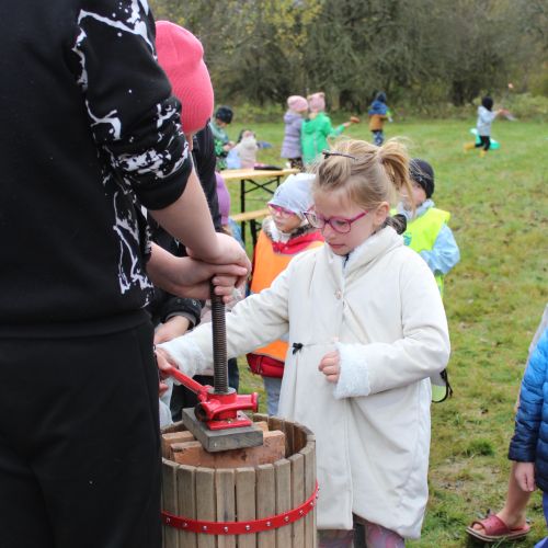 <br />
<b>Notice</b>:  Undefined index: name in <b>/home/zskrasnalipa.cz/vendor/vrana/notorm/NotORM/Row.php</b> on line <b>166</b><br />
