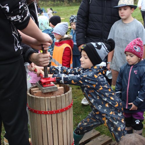 <br />
<b>Notice</b>:  Undefined index: name in <b>/home/zskrasnalipa.cz/vendor/vrana/notorm/NotORM/Row.php</b> on line <b>166</b><br />
