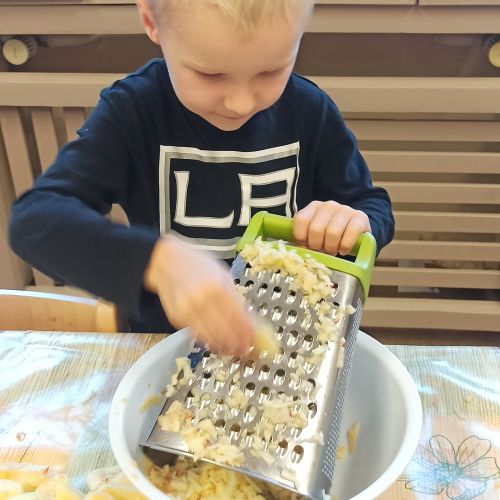 <br />
<b>Notice</b>:  Undefined index: name in <b>/home/zskrasnalipa.cz/vendor/vrana/notorm/NotORM/Row.php</b> on line <b>166</b><br />
