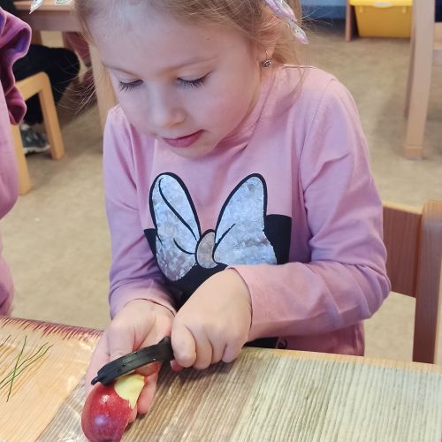 <br />
<b>Notice</b>:  Undefined index: name in <b>/home/zskrasnalipa.cz/vendor/vrana/notorm/NotORM/Row.php</b> on line <b>166</b><br />
