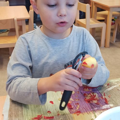 <br />
<b>Notice</b>:  Undefined index: name in <b>/home/zskrasnalipa.cz/vendor/vrana/notorm/NotORM/Row.php</b> on line <b>166</b><br />
