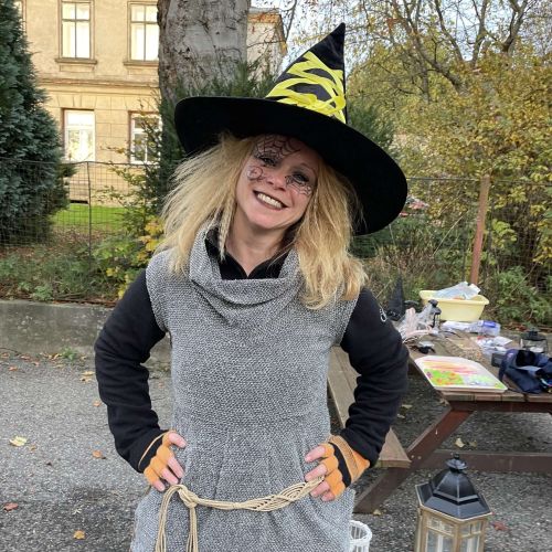 <br />
<b>Notice</b>:  Undefined index: name in <b>/home/zskrasnalipa.cz/vendor/vrana/notorm/NotORM/Row.php</b> on line <b>166</b><br />
