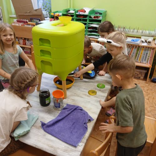 <br />
<b>Notice</b>:  Undefined index: name in <b>/home/zskrasnalipa.cz/vendor/vrana/notorm/NotORM/Row.php</b> on line <b>166</b><br />
