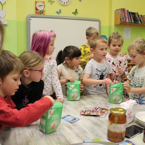 <br />
<b>Notice</b>:  Undefined index: name in <b>/home/zskrasnalipa.cz/vendor/vrana/notorm/NotORM/Row.php</b> on line <b>166</b><br />
