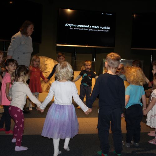 <br />
<b>Notice</b>:  Undefined index: name in <b>/home/zskrasnalipa.cz/vendor/vrana/notorm/NotORM/Row.php</b> on line <b>166</b><br />
