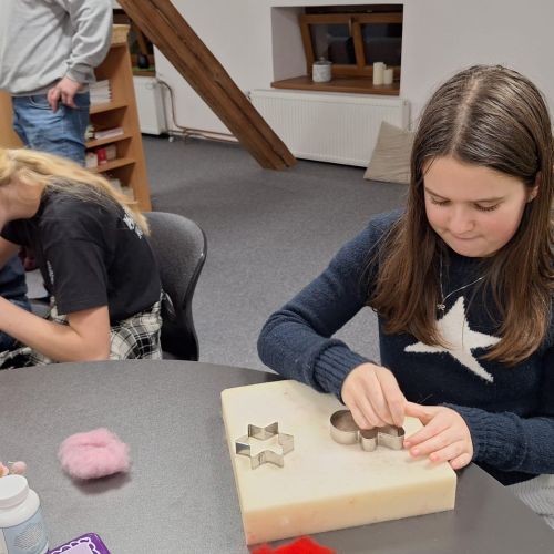 <br />
<b>Notice</b>:  Undefined index: name in <b>/home/zskrasnalipa.cz/vendor/vrana/notorm/NotORM/Row.php</b> on line <b>166</b><br />
