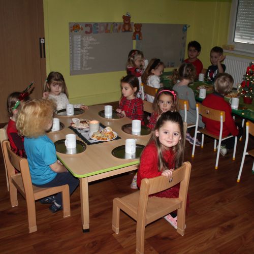 <br />
<b>Notice</b>:  Undefined index: name in <b>/home/zskrasnalipa.cz/vendor/vrana/notorm/NotORM/Row.php</b> on line <b>166</b><br />
