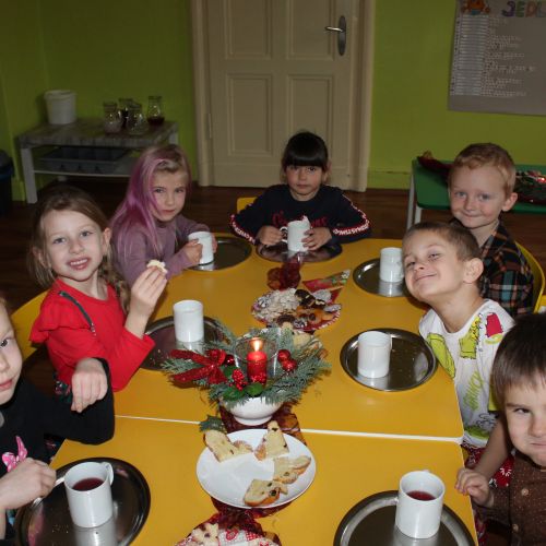 <br />
<b>Notice</b>:  Undefined index: name in <b>/home/zskrasnalipa.cz/vendor/vrana/notorm/NotORM/Row.php</b> on line <b>166</b><br />
