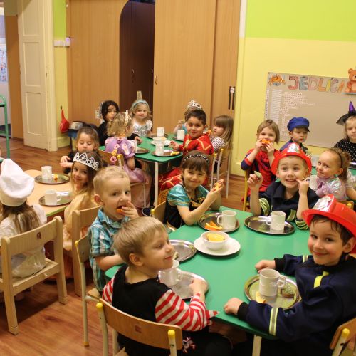 <br />
<b>Notice</b>:  Undefined index: name in <b>/home/zskrasnalipa.cz/vendor/vrana/notorm/NotORM/Row.php</b> on line <b>166</b><br />
