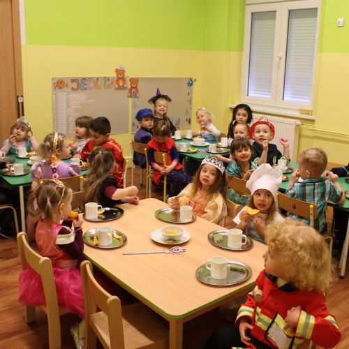 <br />
<b>Notice</b>:  Undefined index: name in <b>/home/zskrasnalipa.cz/vendor/vrana/notorm/NotORM/Row.php</b> on line <b>166</b><br />
