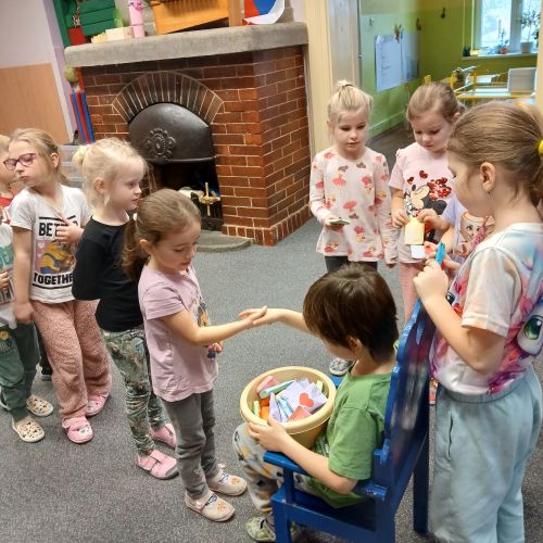 <br />
<b>Notice</b>:  Undefined index: name in <b>/home/zskrasnalipa.cz/vendor/vrana/notorm/NotORM/Row.php</b> on line <b>166</b><br />
