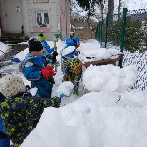 <br />
<b>Notice</b>:  Undefined index: name in <b>/home/zskrasnalipa.cz/vendor/vrana/notorm/NotORM/Row.php</b> on line <b>166</b><br />
