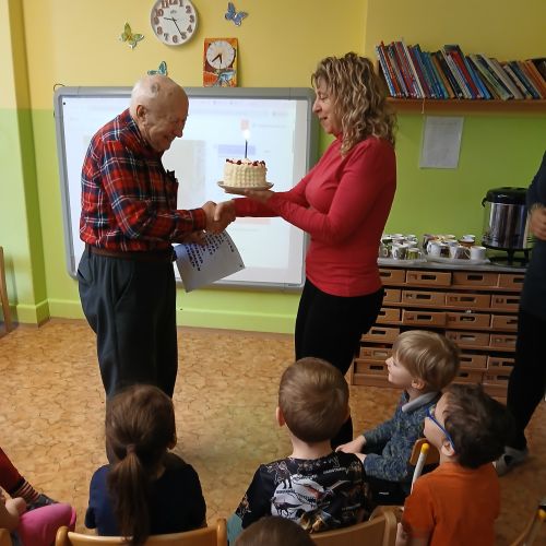 <br />
<b>Notice</b>:  Undefined index: name in <b>/home/zskrasnalipa.cz/vendor/vrana/notorm/NotORM/Row.php</b> on line <b>166</b><br />
