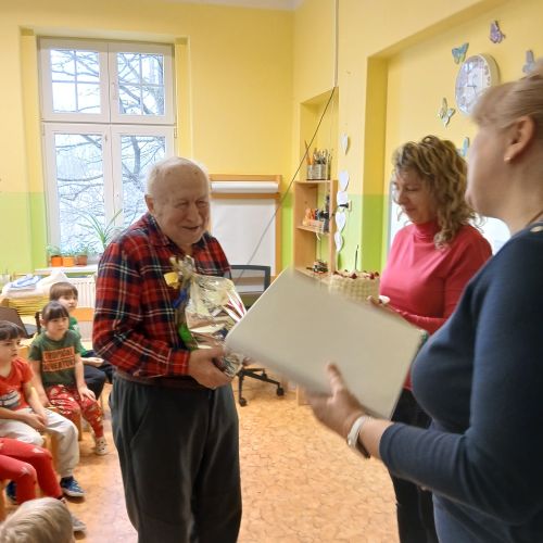 <br />
<b>Notice</b>:  Undefined index: name in <b>/home/zskrasnalipa.cz/vendor/vrana/notorm/NotORM/Row.php</b> on line <b>166</b><br />
