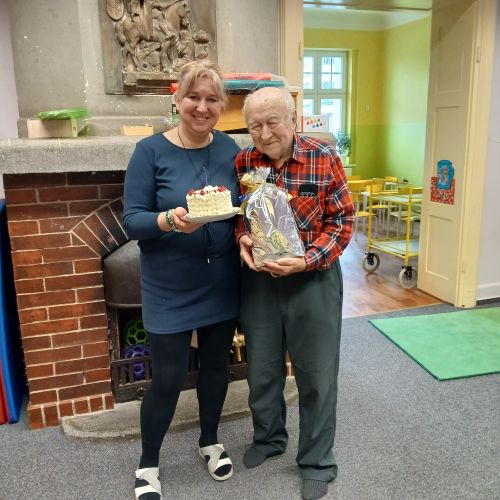 <br />
<b>Notice</b>:  Undefined index: name in <b>/home/zskrasnalipa.cz/vendor/vrana/notorm/NotORM/Row.php</b> on line <b>166</b><br />
