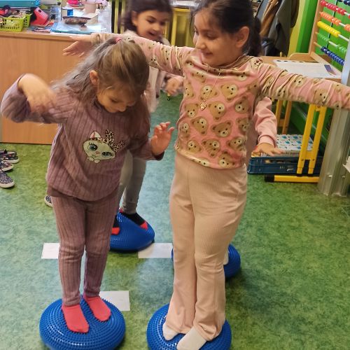 <br />
<b>Notice</b>:  Undefined index: name in <b>/home/zskrasnalipa.cz/vendor/vrana/notorm/NotORM/Row.php</b> on line <b>166</b><br />
