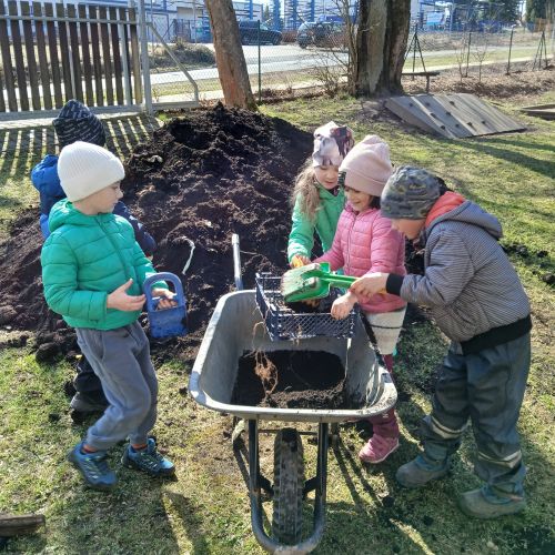 <br />
<b>Notice</b>:  Undefined index: name in <b>/home/zskrasnalipa.cz/vendor/vrana/notorm/NotORM/Row.php</b> on line <b>166</b><br />
