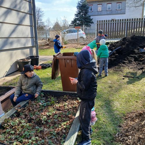 <br />
<b>Notice</b>:  Undefined index: name in <b>/home/zskrasnalipa.cz/vendor/vrana/notorm/NotORM/Row.php</b> on line <b>166</b><br />
