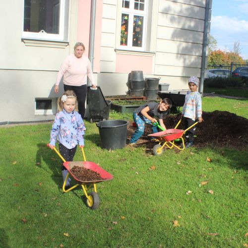 <br />
<b>Notice</b>:  Undefined index: name in <b>/home/zskrasnalipa.cz/vendor/vrana/notorm/NotORM/Row.php</b> on line <b>166</b><br />
